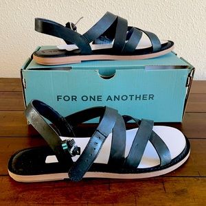 Toms Sicily Black Leather Sandals 7.5